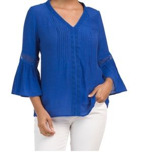 Womens Solid Lace Bell Sleeve Top by Counterparts